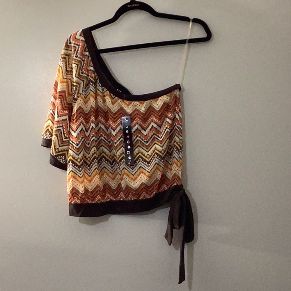 Eye Candy One Shoulder Top